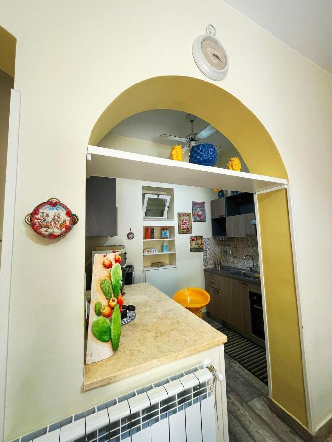 La Trinacria Mare Lägenhet Palermo Exteriör bild